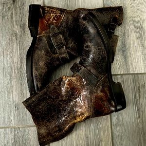 Frye size 8 1/2 Veronica metallic distressed brown boots 10” high with 1” heel